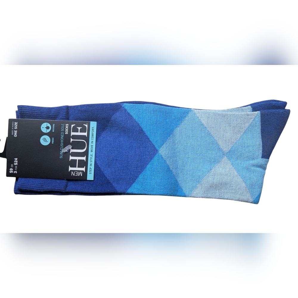 HUE Slim Cushioned Sole Socks NWT
